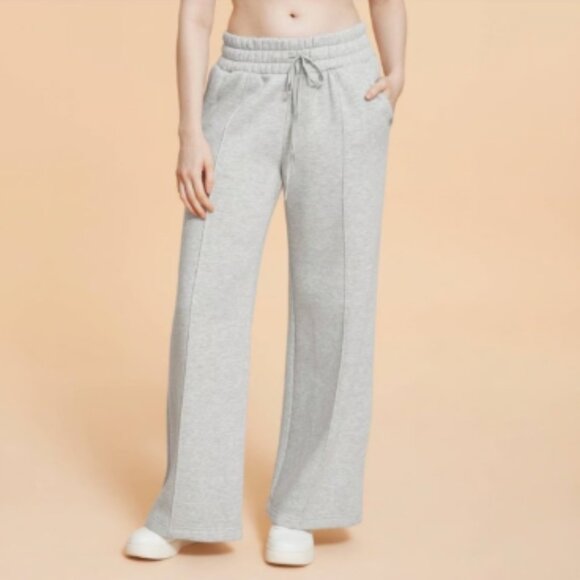 NWOT Blogilates Travel Pants - Picture 1 of 6